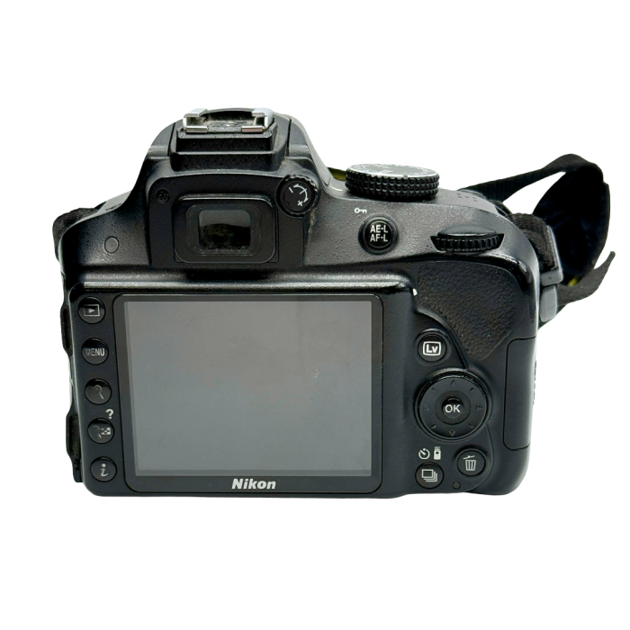 Lustrzanka Nikon D3300 korpus