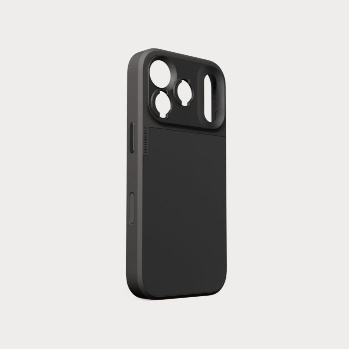 Moment Camera Case for iPhone 17 Pro Max - Compatible with MagSafe - Black