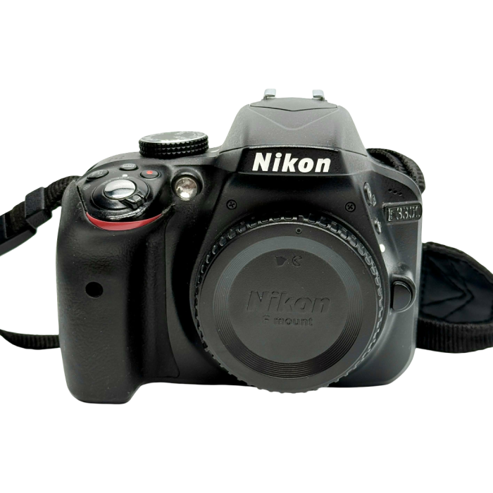 Lustrzanka Nikon D3300 korpus
