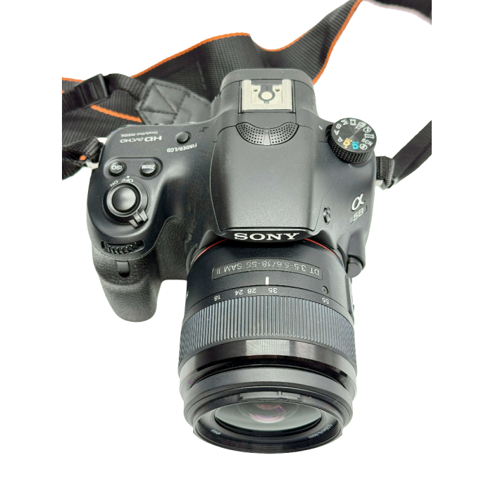 Lustrzanka Sony SLT-A58 + obiektyw 18-55mm F3.5-5.6 SAM II
