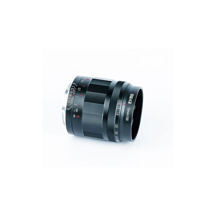 Meike 35mm F0.95 APS-C