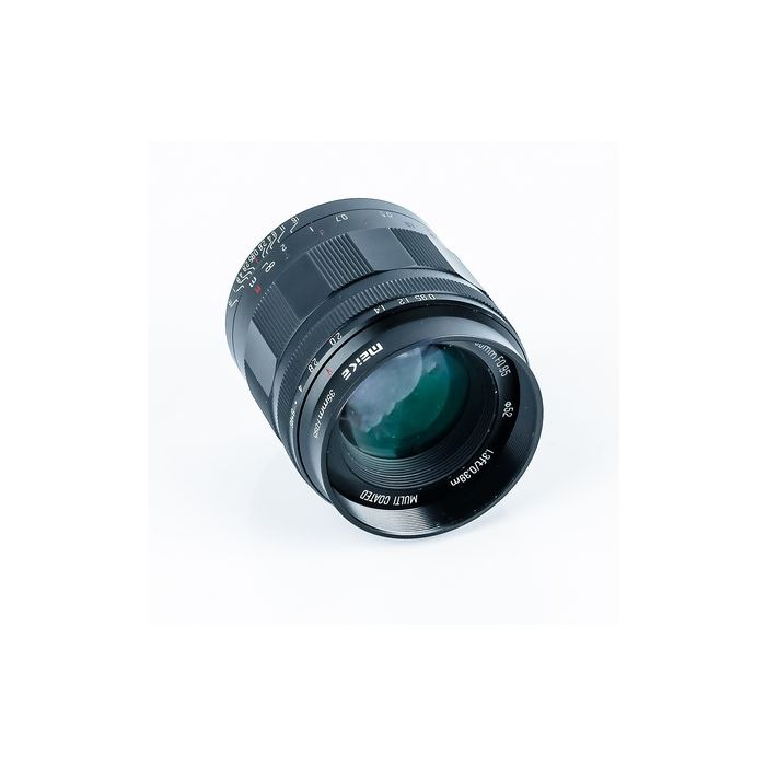 Meike 35mm F0.95 APS-C
