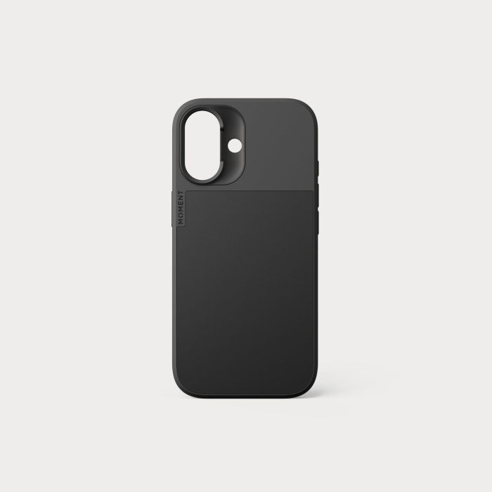 Moment Camera Case for iPhone 17 - Compatible with MagSafe - Black