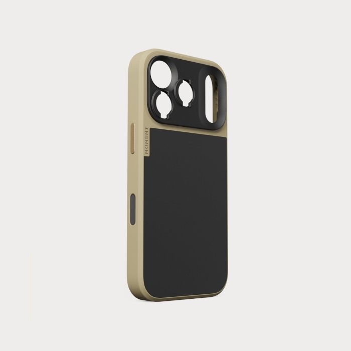 Moment Camera Case for iPhone 17 Pro - Compatible with MagSafe - Tan
