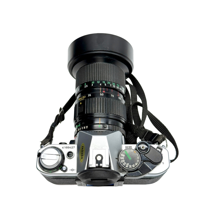 Aparat Canon AE-1 + Canon Zoom Lens 35-105mm F3.5