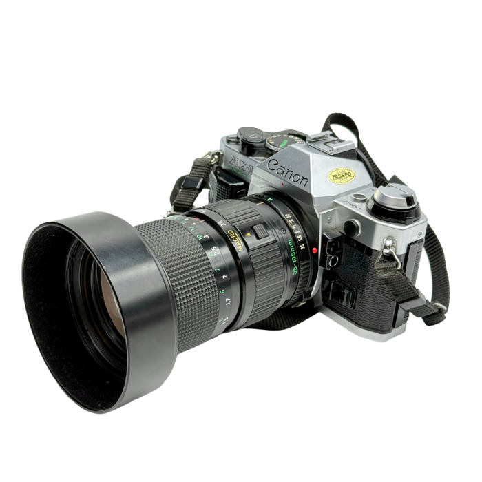 Aparat Canon AE-1 + Canon Zoom Lens 35-105mm F3.5