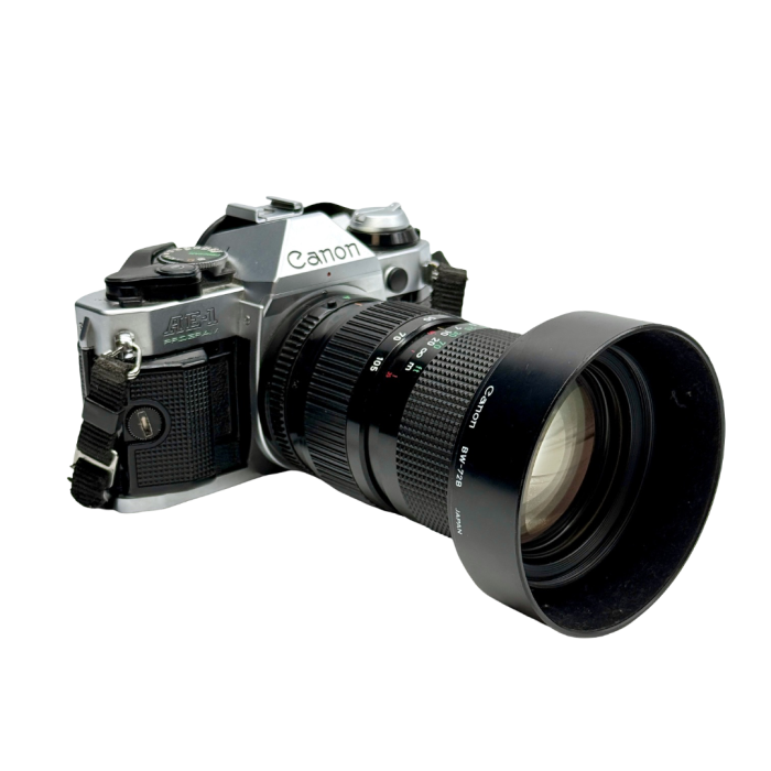 Aparat Canon AE-1 + Canon Zoom Lens 35-105mm F3.5