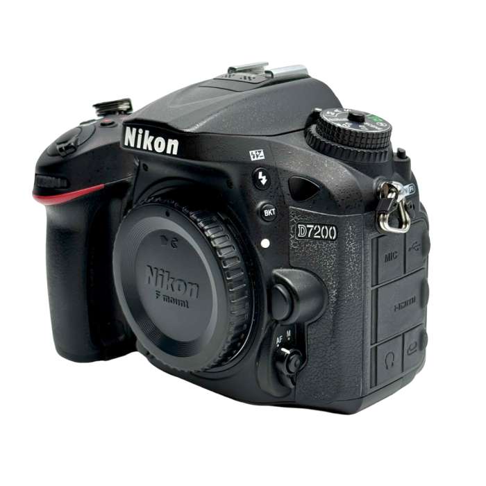 Lustrzanka Nikon D7200 idealny