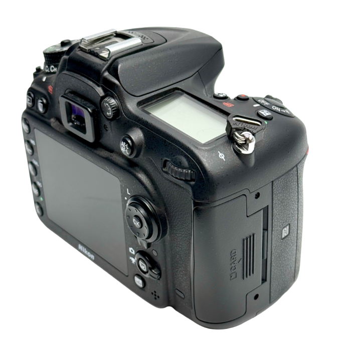 Lustrzanka Nikon D7200 idealny