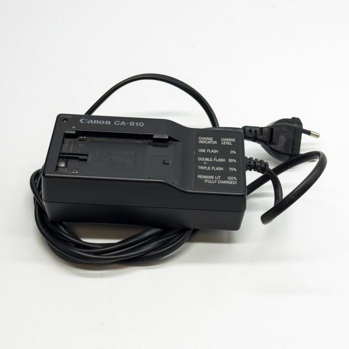 CANON XF100