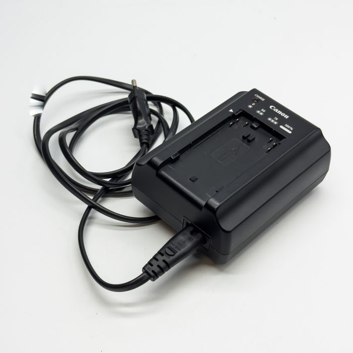 CANON XF100