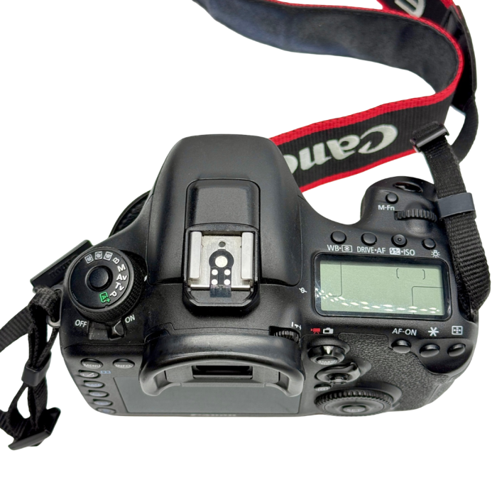 Lustrzanka Canon EOS 7D Mark II korpus