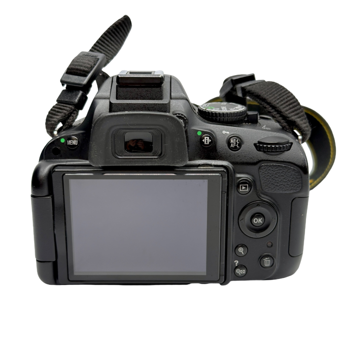 Lustrzanka Nikon D5100 16 Mpx APS-C 10 tyś zdjęć