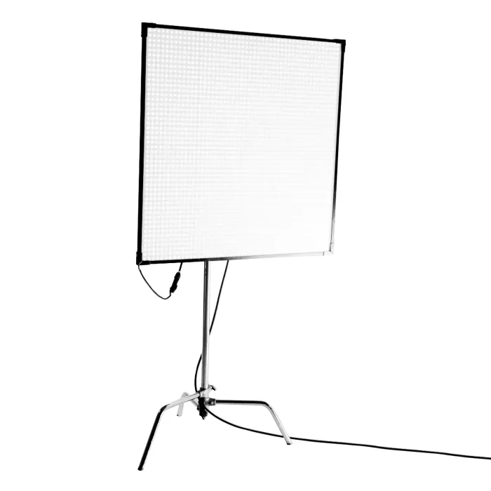 Lampa LED RPanel Mega panel 100x100cm + Grid + Case + Statyw - wypożyczenie