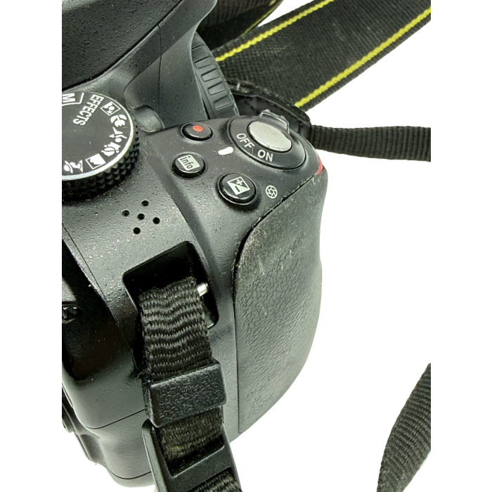 Lustrzanka Nikon D3300 korpus