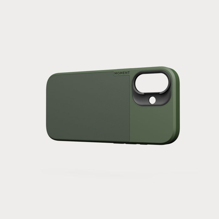 Moment Camera Case for iPhone 17 - Compatible with MagSafe - Olive
