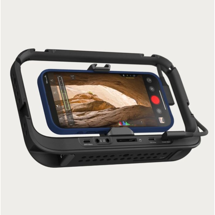 Moment Supercage - Mobile Cage with Integrated USB-C Hub