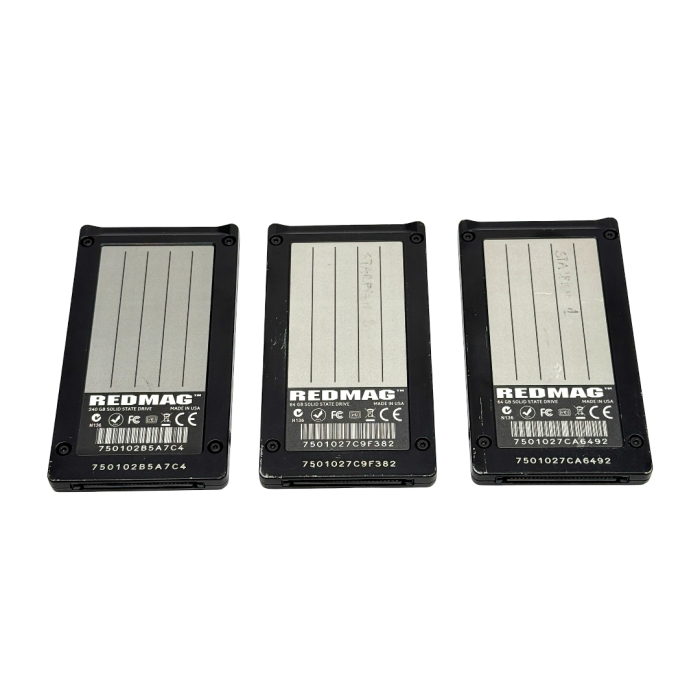 Dyski RED Pro 3 sztuki  + case